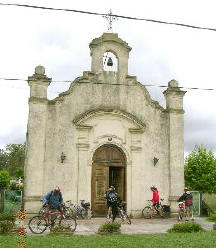 Frente de la Iglesia